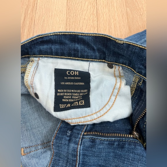 Citizens of Humanity Straight Leg Size 29.  Inseam 29”. Cut 7799 Style 1151-132 - Picture 5 of 7